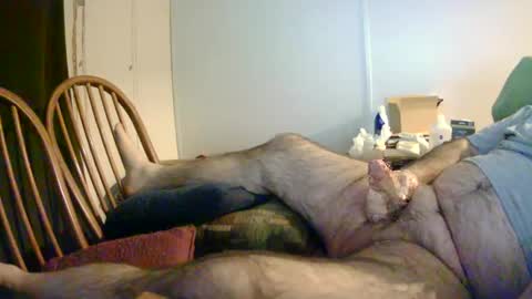 Snapshot of stugots42 chatting on February 5, 5:30 am stugots42 online show from February 5, 5:30 am