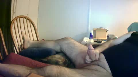 Snapshot of stugots42 chatting on March 11, 1:59 am stugots42 online show from March 11, 1:59 am