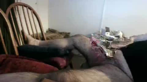 Snapshot of stugots42 chatting on October 16, 4:57 am stugots42 online show from October 16, 4:57 am