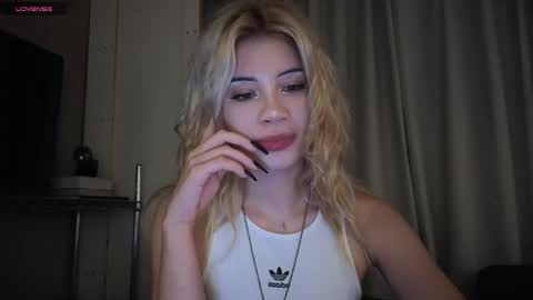 Sofa online show from April 16, 12:11 am