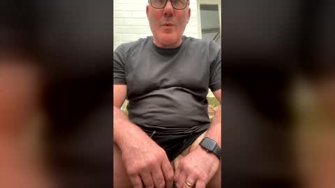 stumpyj2266 online show from April 9, 3:28 pm