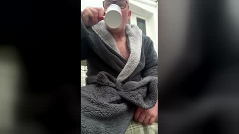 stumpyj2266 online show from April 18, 5:22 am