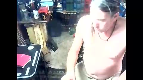 Snapshot of stuntcockdouble chatting on October 5, 10:35 am stuntcockdouble online show from October 5, 10:35 am