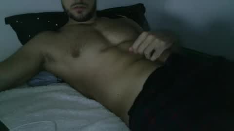 STV8000 online show from December 3, 6:28 pm