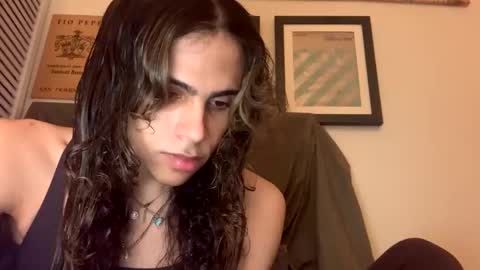 Snapshot of stxllaxcx chatting on April 25, 7:55 am stxllaxcx online show from April 25, 7:55 am
