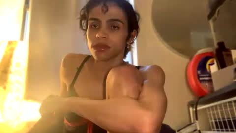 stxllaxcx online show from July 16, 5:19 pm