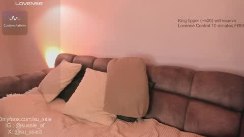 su_ssie online show from May 28, 1:03 am