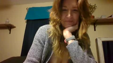 sub4you69brat online show from January 18, 5:31 am