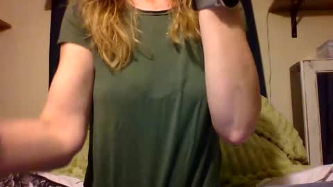 sub4you69brat online show from January 21, 11:55 pm