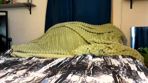 sub4you69brat online show from February 26, 4:35 pm