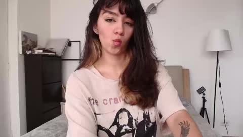 Zoe online show from January 11, 3:50 pm