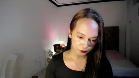 Snapshot of submissive_jane chatting on May 25, 11:05 am CALL ME JANE online show from May 25, 11:05 am