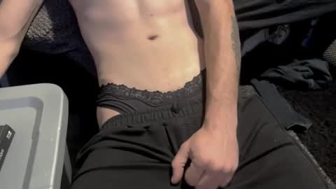 Snapshot of submissive_kory chatting on February 19, 10:22 am ControlMeViaTeamviewer online show from February 19, 10:22 am