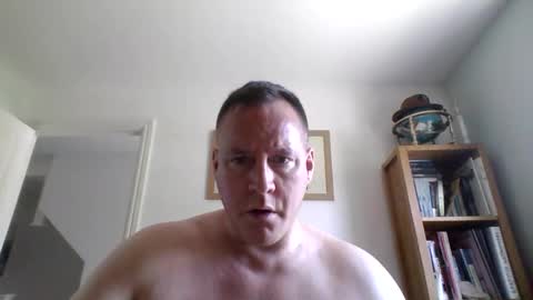 Snapshot of subpig84 chatting on May 1, 12:54 pm Sub Male online show from May 1, 12:54 pm