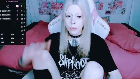 succubus_leslie online show from March 31, 6:08 pm