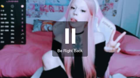 succubus_leslie online show from April 22, 10:00 pm