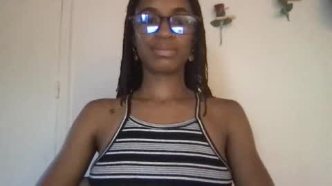 Snapshot of succubussirena chatting on May 30, 7:00 pm Succubus Sirena online show from May 30, 7:00 pm