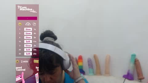 Sucky  online show from March 31, 12:05 pm