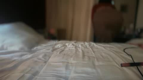 SaraSabeen online show from February 23, 5:38 am