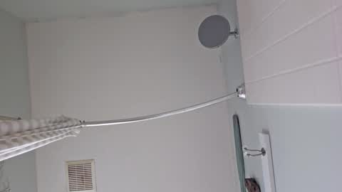 suckurclit40 online show from November 10, 1:10 pm