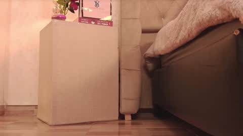 Snapshot of sugar1014 chatting on September 21, 12:23 am sugar1014 online show from September 21, 12:23 am