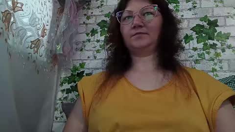 KATRIN online show from April 18, 8:29 am