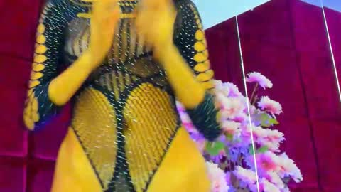 Snapshot of sugar_maple chatting on October 22, 6:40 pm Sugar online show from October 22, 6:40 pm