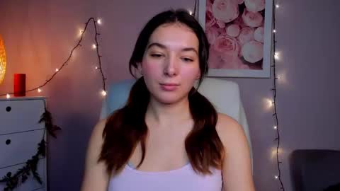 Megan online show from December 23, 2:39 pm