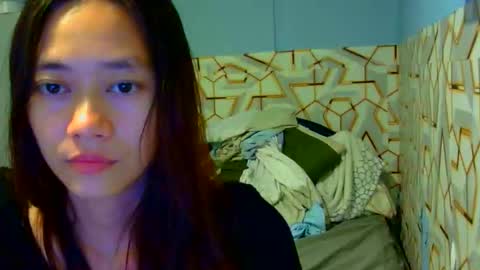 sugar_yum69 online show from April 9, 1:38 pm