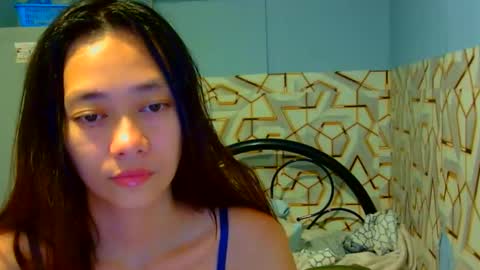sugar_yum69 online show from April 15, 1:07 pm