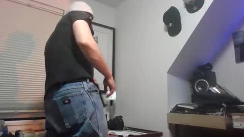 Sugar online show from April 14, 1:55 am