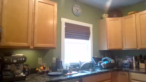 Sugar online show from April 16, 1:01 pm