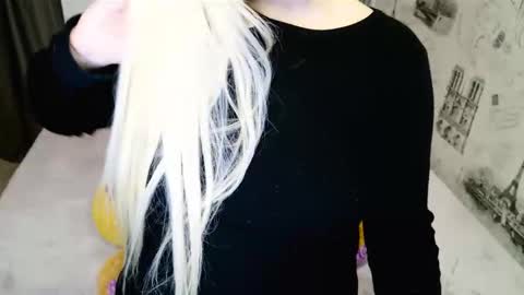 sugarkissx online show from February 6, 10:02 pm