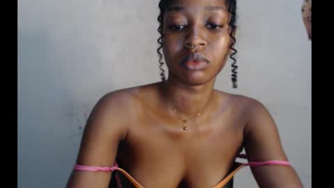 Bella online show from October 6, 1:03 am