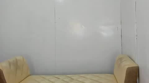 Snapshot of sugarplumxxs chatting on November 19, 1:38 am Jana online show from November 19, 1:38 am