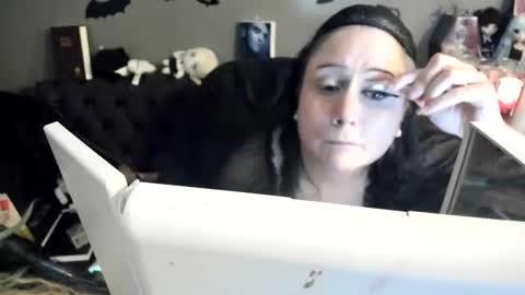 Sugary online show from April 4, 2:36 pm