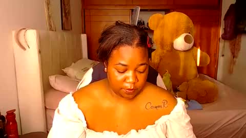 Cami   Back in 2 hours online show from February 28, 11:44 am