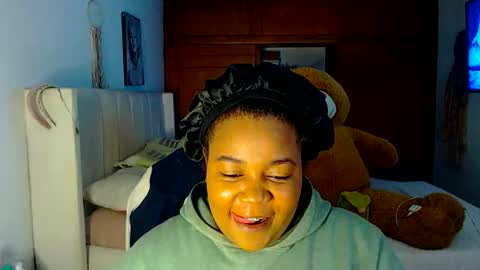 Cami   Back in 2 hours online show from April 8, 6:46 am