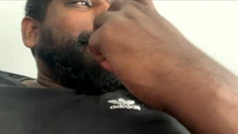 Let me be your knight that saves you online show from April 13, 5:07 pm