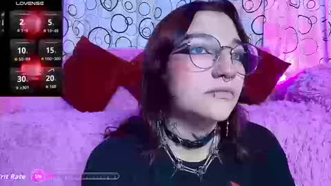    online show from March 10, 11:10 pm