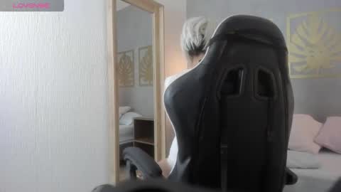 sukki_rosette online show from November 28, 11:57 am