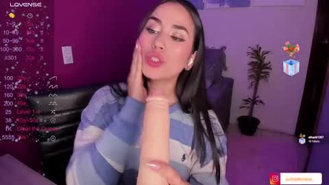 Snapshot of sulmatevans_ chatting on December 21, 10:40 pm Diana online show from December 21, 10:40 pm