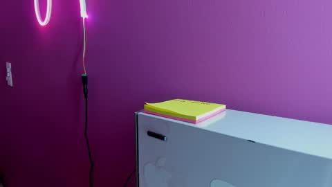 Snapshot of sulmatevans_ chatting on November 25, 6:08 pm Diana online show from November 25, 6:08 pm