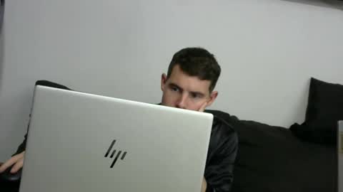 The Sultan online show from September 20, 8:04 am