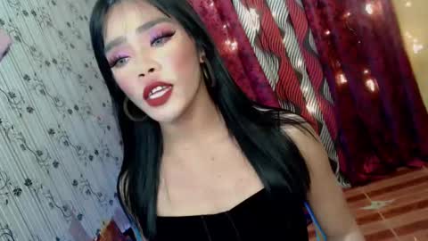 sultry_sirenxx online show from December 27, 2:33 pm