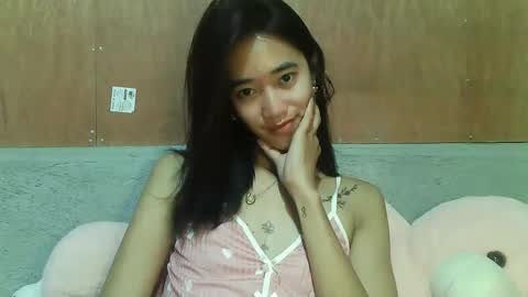 ANNA online show from April 18, 1:42 am