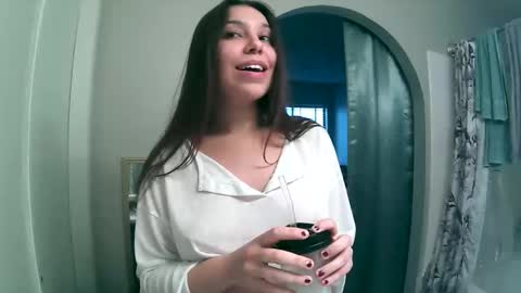 sultrylotus online show from November 5, 6:52 pm