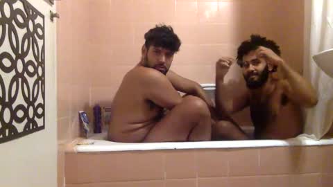 Snapshot of sumjang chatting on January 8, 3:40 am Sumjang and Luksmen online show from January 8, 3:40 am