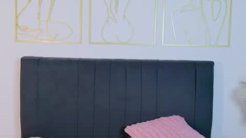 OnlyFans summer holiday online show from April 4, 5:16 am