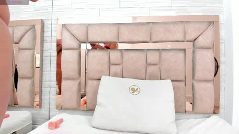 Snapshot of summer_lanne chatting on May 9, 7:08 pm SUMMER online show from May 9, 7:08 pm